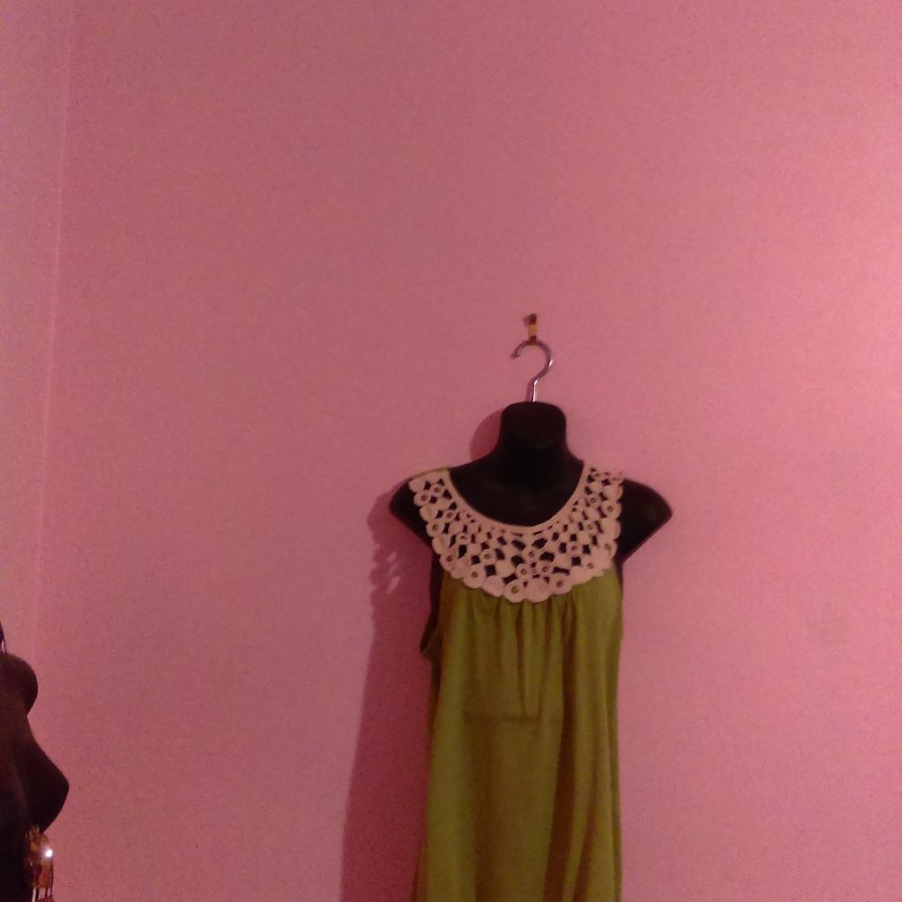 MUDD Green/Creme Size Large Tank Top